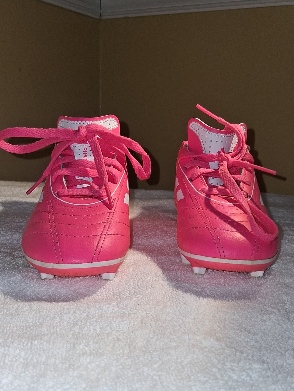 adidas Kids Pink Soccer Cleats